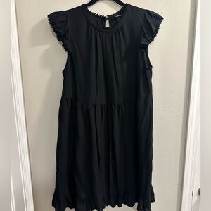 Wild Fable Size large womens black short sleeve lightweight dress ruffle keyhole